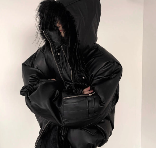 Chaqueta Acolchada con Cuello de Pelaje Diseño Exclusivo