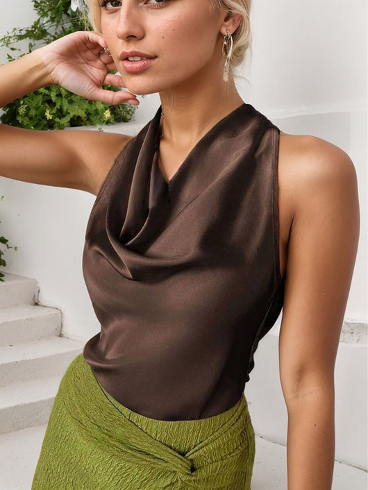 Blusa Elegante sin Mangas con Cuello Halter y Espalda Descubierta - Image 22
