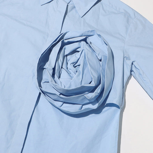 Blusa Floral 3D con Detalles Calados y Cortes Asimétricos - Image 13