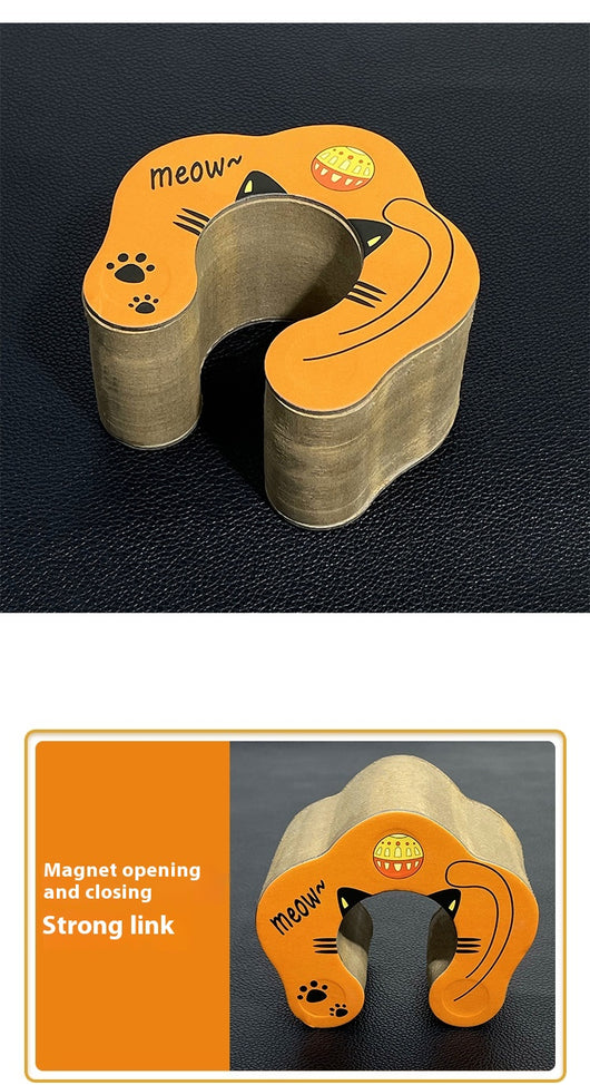 Rascador Plegable para Gatos con Pelota Magnética y Tablero Intercambiable - Image 9