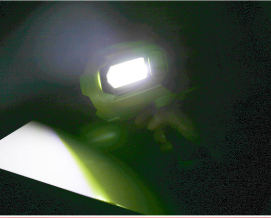 Lámpara LED Portátil para Camping con Carga y Control de Brillo - Image 11