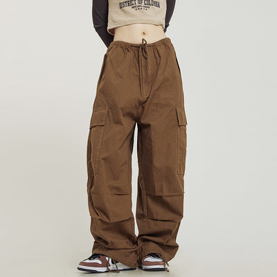 Pantalones Cargo Retro Multi Bolsillo en Khaki para Hombre y Mujer - Image 11