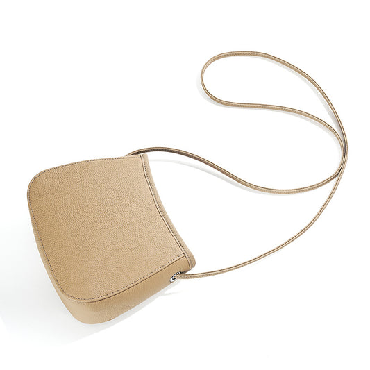 Bolso Mensajero de Cuero Genuino para Mujer - Diseño Moderno y Versátil - Image 2