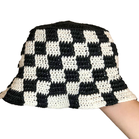 Gorro de Lana Tejido a Mano con Bloques de Color - Image 3