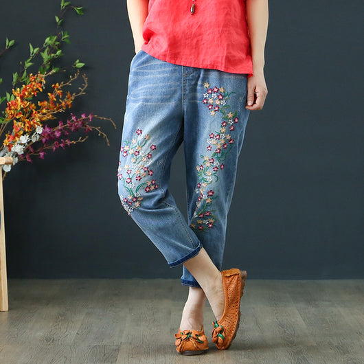 Jeans Bordados Talla Grande Azul Claro Holgados para Mujer - Image 3