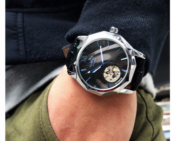 Reloj Automático Hollow Men's - Mecanismo de Precisión