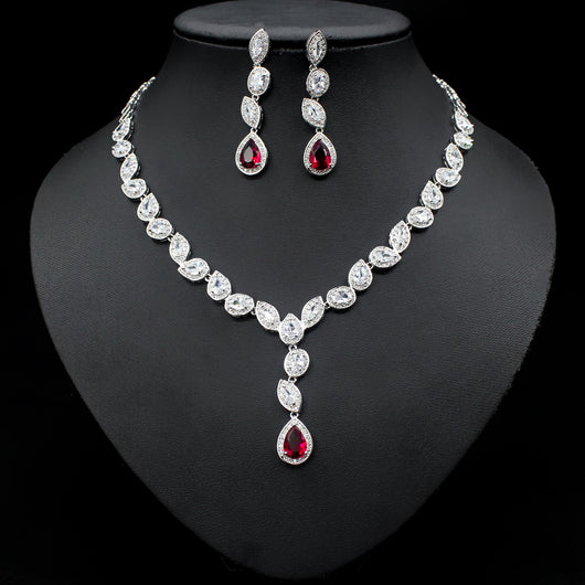 Conjunto de Collar, Aretes y Pulsera de Circonia Cúbica - Joyería Nupcial Elegante