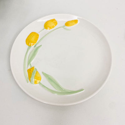 Plato Pastelero Flotante Tulipán Amarillo Tono Suave - Image 12
