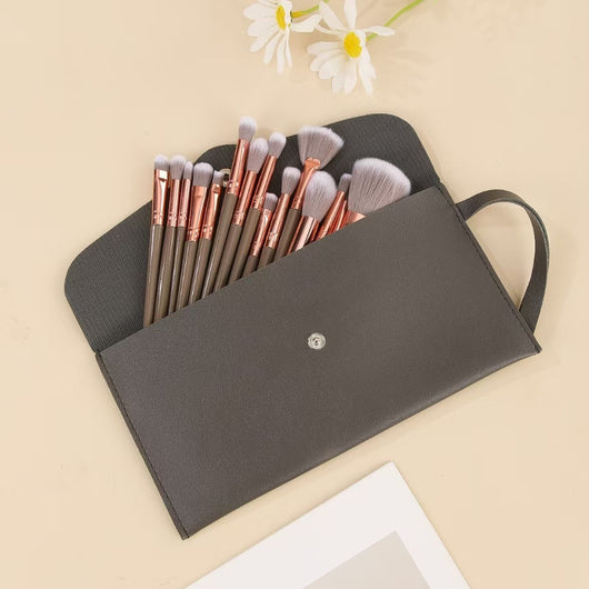 Set de 20 Brochas de Maquillaje Profesional - Image 22