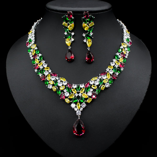 Conjunto de Collar y Aretes de Circonita para Novia