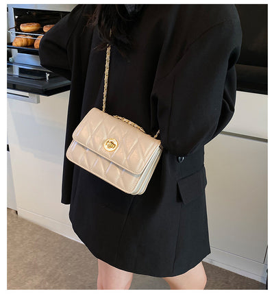 Bolso Mensajero de Cadena para Mujer - Elegancia Casual y Funcional - Image 13