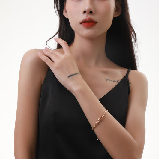 Pulsera de Cadena Cubana Hip Hop en Acero Titanio para Mujer - Image 9