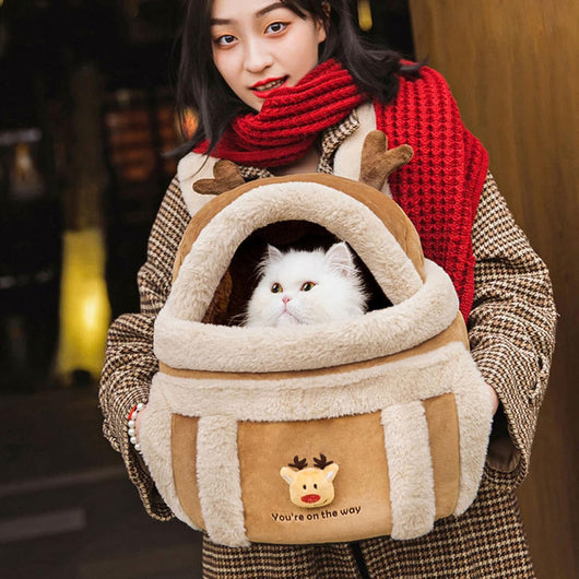 Mochila Transportadora para Mascotas con Diseño de Reno y Calentadores de Manos - Image 13