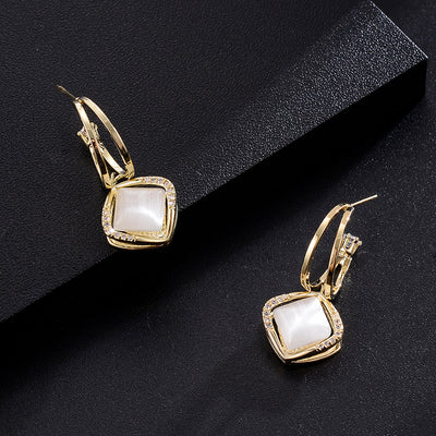 Aretes de Diseño Premium - Elegancia Sofisticada - Image 5
