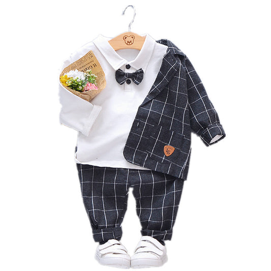 Traje Elegante Infantil con Detalles Florales