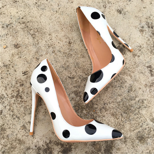 Tacones Stiletto Charol Punta Fina con Lunares para Mujer - Image 9