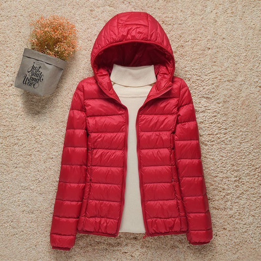 Chaqueta Acolchada Ligera con Capucha - Ajuste Slim Moderno - Image 4