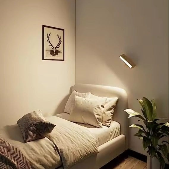 Lámpara de Pared Minimalista en Madera para Dormitorio