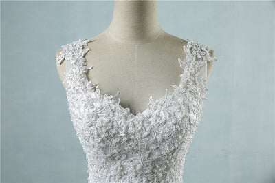 Vestido de Novia Cintura Alta con Escote en V Profundo - Image 11