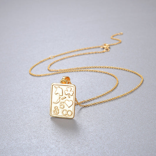 Collar de Plata S925 con Dije Cuadrado Inspirado en Cuentos de Hadas Retro