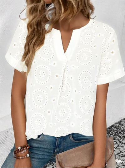 Blusa Elegante Escote V con Detalles Calados Manga Corta - Image 10