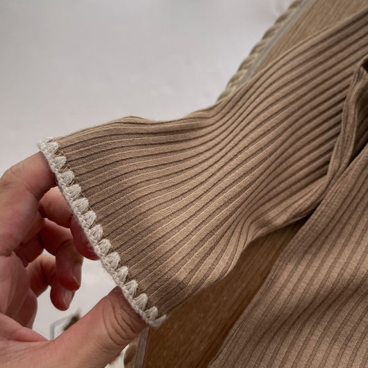 Conjunto de Dos Piezas Cardigan Tejido y Pantalón Acampanado para Bebé - Image 18