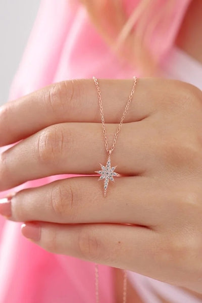 Collar Estrella en Plata 925 con Circonitas y Baño de Oro Rosado