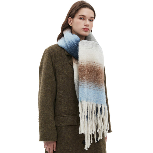 Pañoleta Degradado con Borlas - Estilo y Versatilidad - Image 3