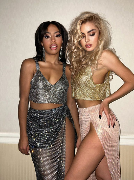 Top Corto Sexy con Escote Profundo y Detalles de Strass - Image 14