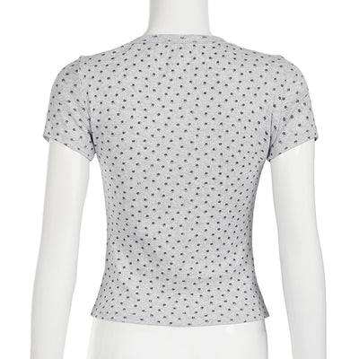 Blusa Floral Bordada con Cuello V y Rayas Hundidas - Image 12