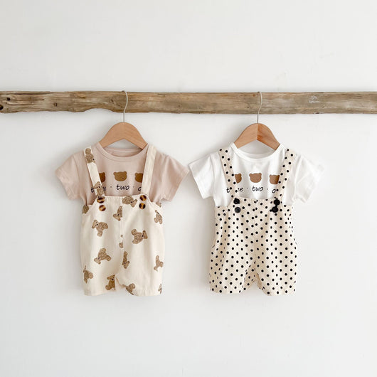 Conjunto de Enterizo Corto para Bebé con Babero Integrado - Image 9
