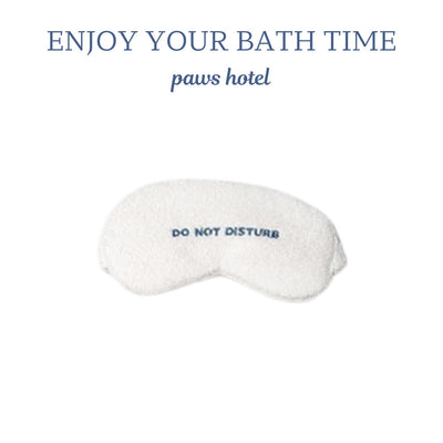 Bata de Baño para Mascotas con Diseño Hotel Chic - Pijama Fotográfico - Image 5