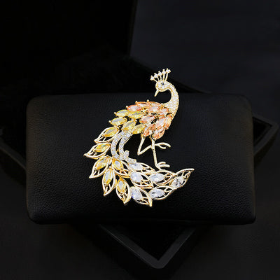 Suéter Estilo Occidental para Mujer con Broche de Pavo Real - Image 9