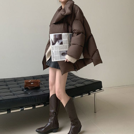 Abrigo de Invierno para Mujer con Solapa en Marrón - Image 5