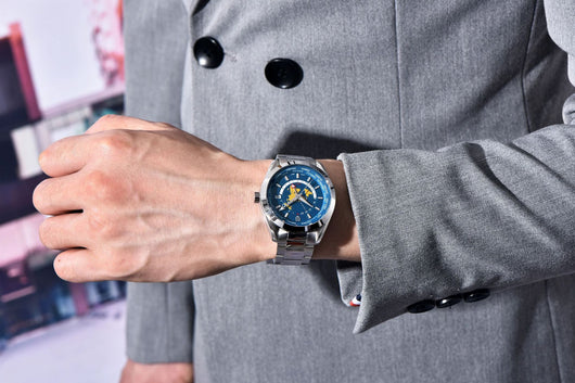 Reloj Mecánico Multifuncional GMT Doble Zona Horaria Luminoso Resistente al Agua - Image 11