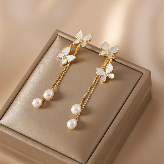 Aretes Mariposa con Borla Larga Exquisitos y Trendy