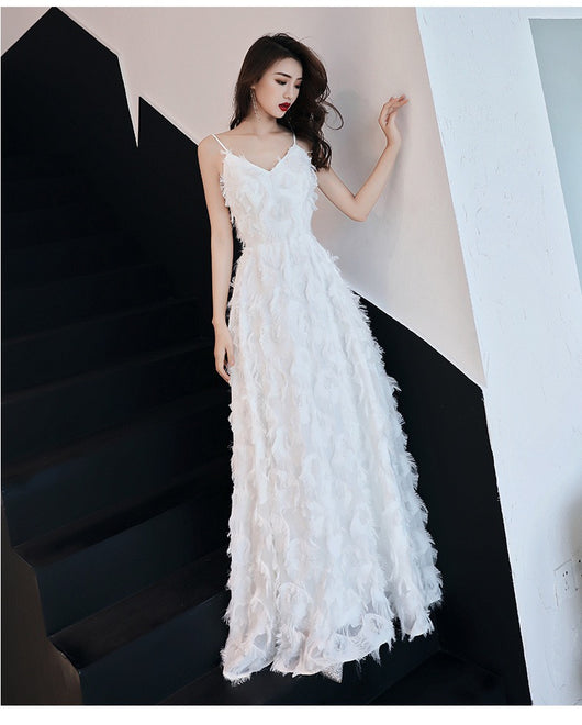 Vestido de Noche Blanco con Tirantes para Fiesta de Cumpleaños - Image 5