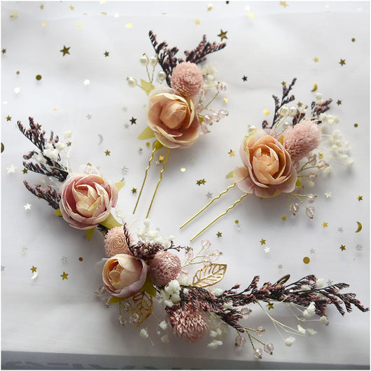 Tocado Nupcial de Tres Piezas con Flores Secas y Rosas - Image 8