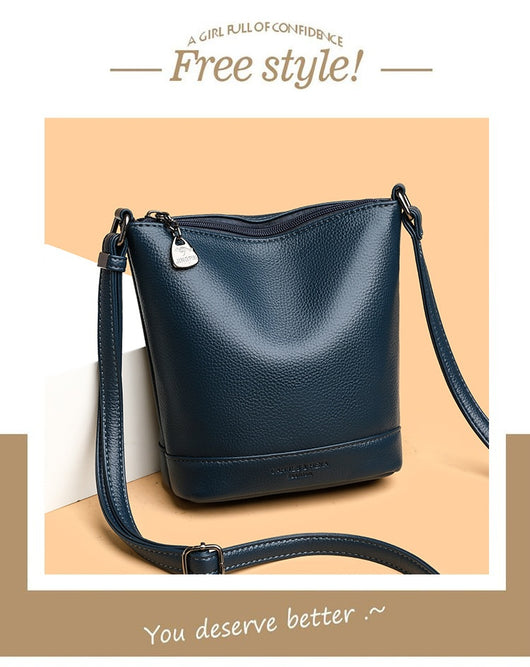 Bolso Crossbody de Cuero Premium para Mamá - Espacioso y Elegante - Image 13