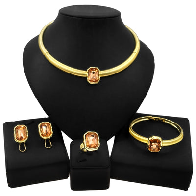 Juego de Joyas Geométricas: Collar, Aretes, Pulsera y Anillo - Image 5