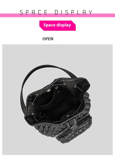 Bolso de Hombro Acolchado Nylon con Cordón y Diseño Rombo - Image 14