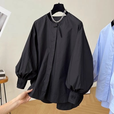 Blusa Suelta con Mangas Plisadas y Detalle de Borlas - Image 8