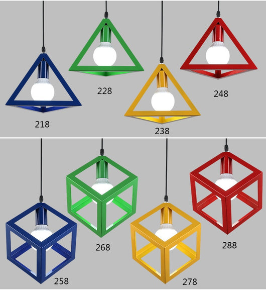 Lámpara Colgante Triangular Estilo Nórdico en Hierro Forjado - Image 9