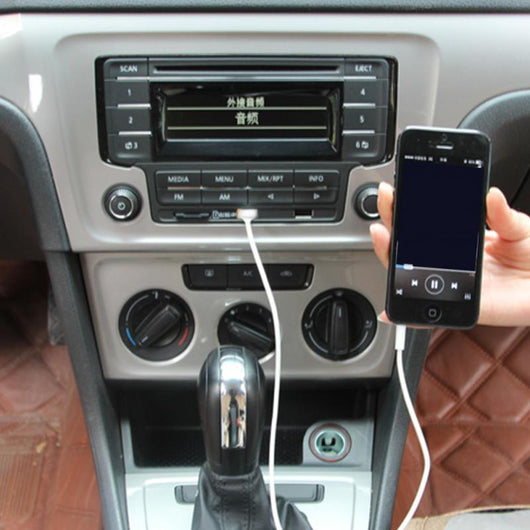 Cable de Audio y Carga para Auto USB a 3.5mm con Baño de Plata - Image 13