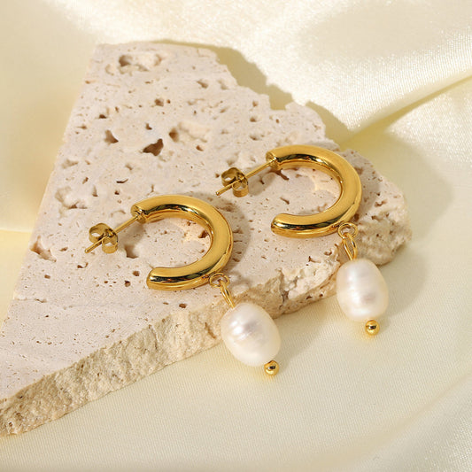 Aretes de Perla en Oro 18K y Acero Inoxidable Personalidad Fashion
