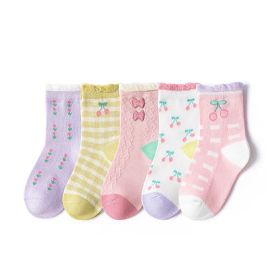 Calcetines Infantiles a Cuadros Franceses con Fresa y Dibujos Adorables - Image 3