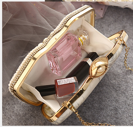 Bolso de Noche Elegante con Cuentas y Cierre Seguro - Image 15