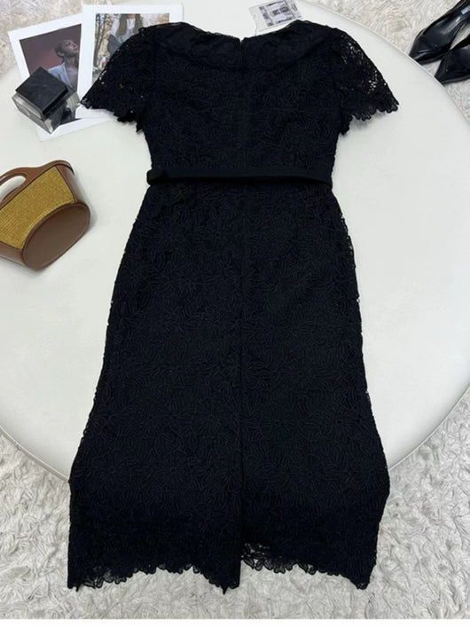Vestido con Falda de Encaje y Borde Tipo Cola de Pez - Image 11