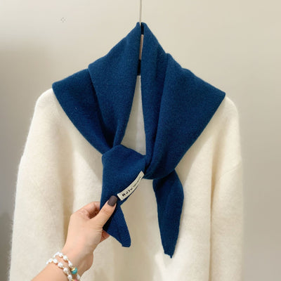 Poncho Triangular de Lana Pura para Otoño e Invierno - Image 13