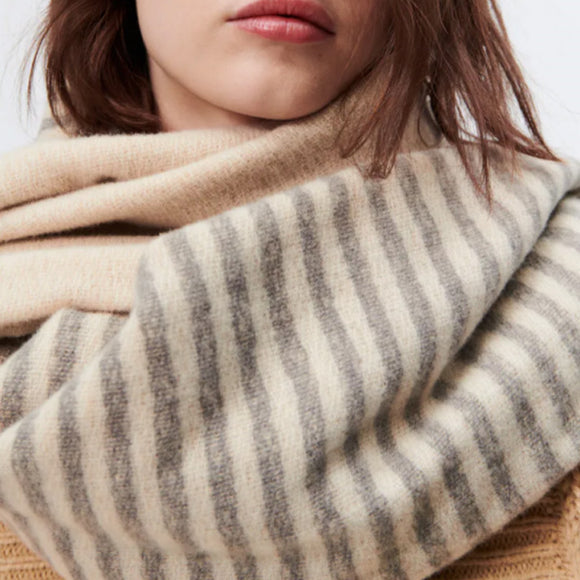Bufanda Mujer Mosaico Texturizado con Rayas - Elegante y Abrigadora
